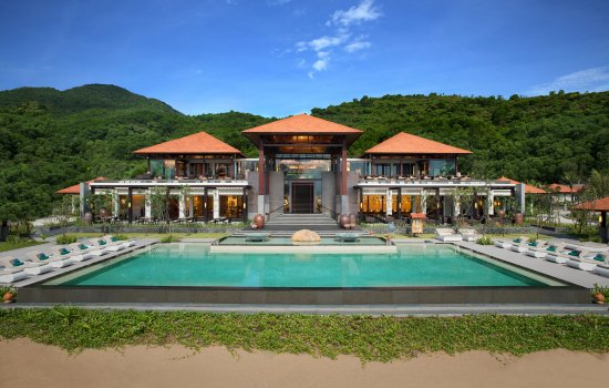 Banyan Tree Lang Co Vietnam